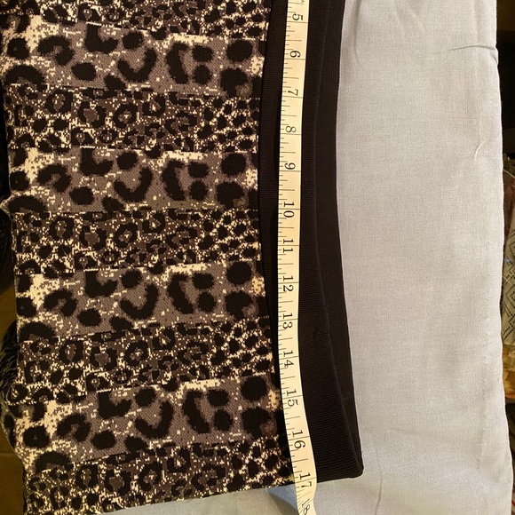 Michael Kors Mixed Leopard Jacquard Pleated Mini Skirt Size XL Gunmetal Black - Picture 4 of 13